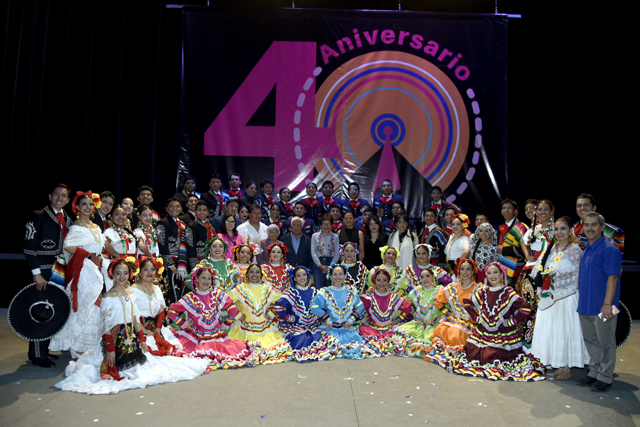 1A-_BalletFolklorico.jpg