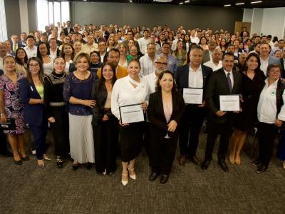 Maestros y maestras, pilares de la transformación educativa y social en Puebla: Laura Artemisa