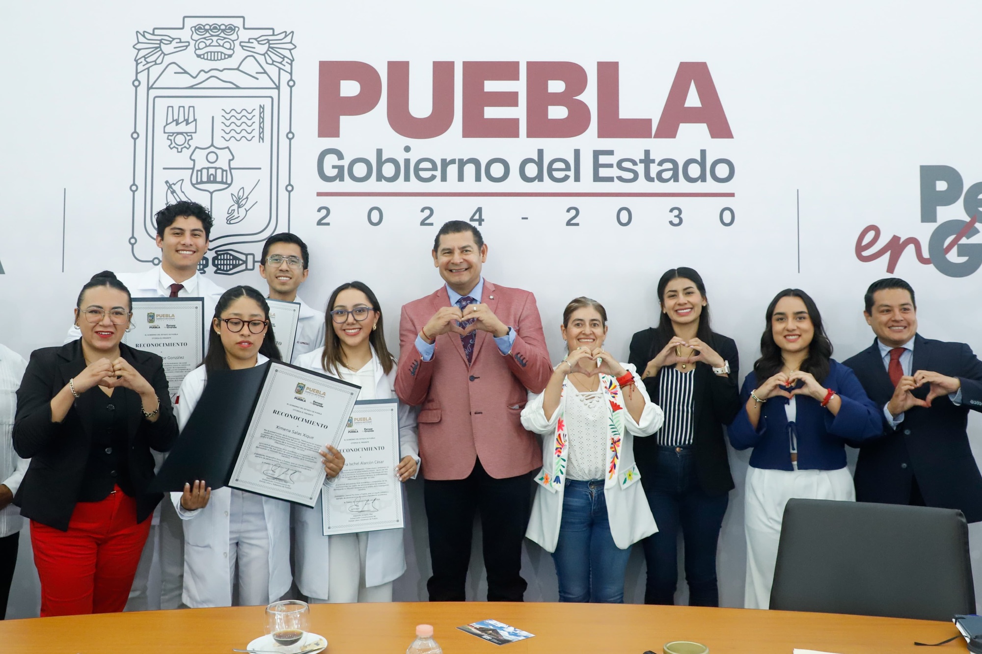 664ecaa6-26df-4a5e-ada2-8dd8b7ce526d-1.jpg