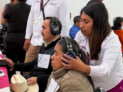 SEDIF brinda apoyos auditivos para poblanas y poblanos de todo el estado