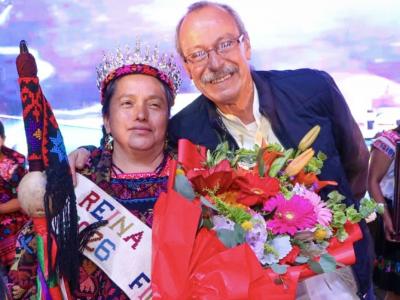 Textiles y bordados de Hueyapan se reconocen como Patrimonio Cultural Intangible de Puebla