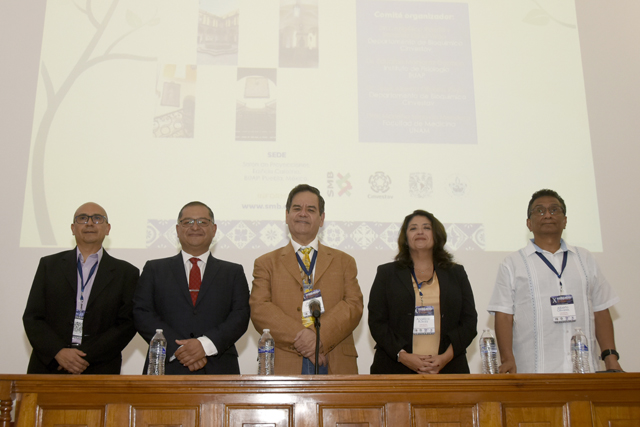 A_Congreso-1_0.jpg