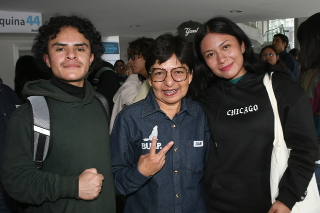A_Licenciatura_1.jpg