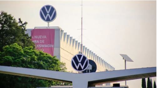 Gobernador de Puebla acuerdo entre VW y SITIAVW