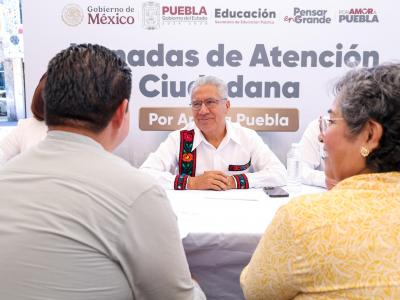 Atiende SEP a 630 personas en Jornada de Atención Ciudadana en Tehuacán