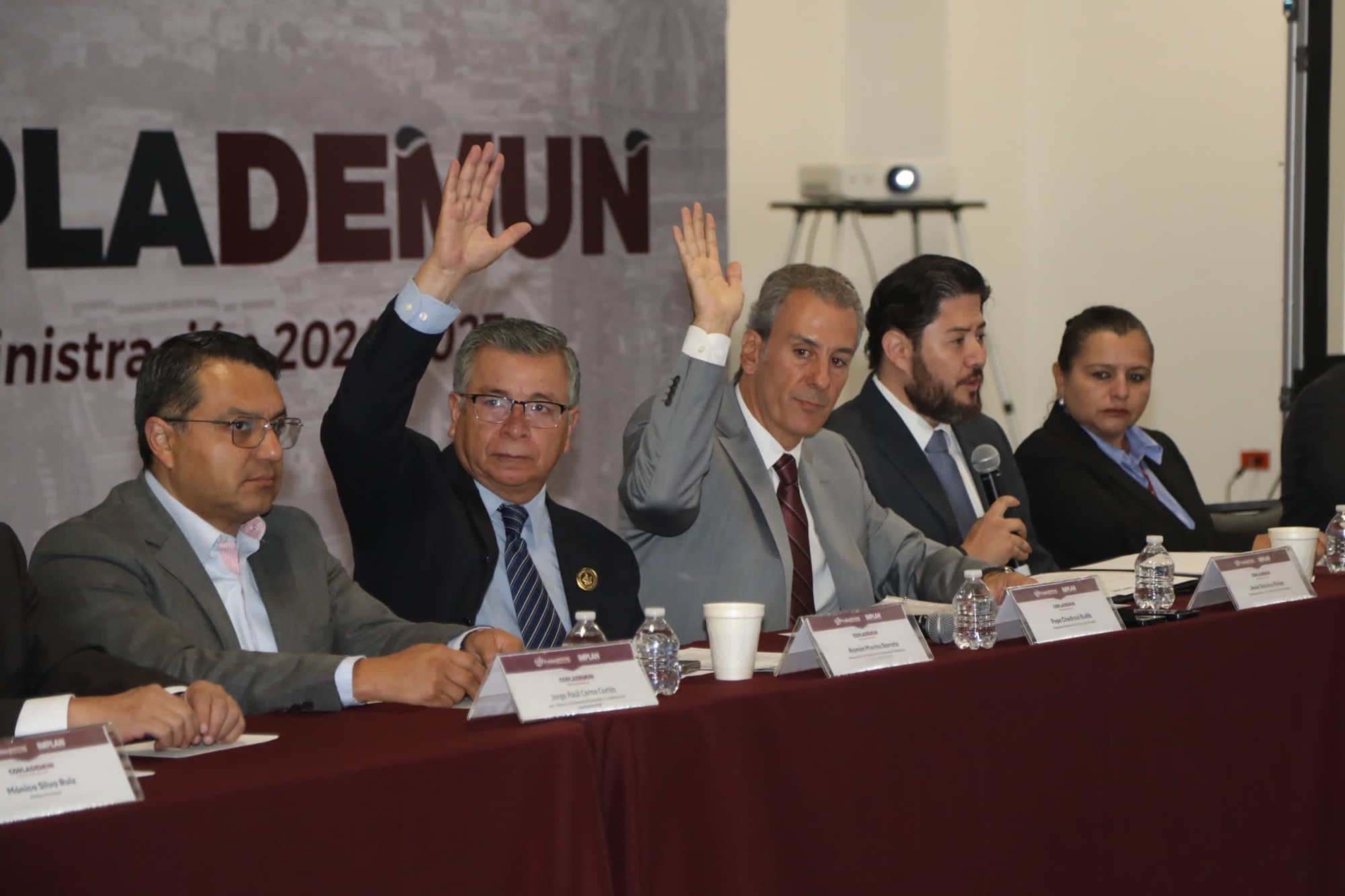 ada9d2d1-2d65-4bba-8ef5-f32e0cbdd59c-2-1.jpg