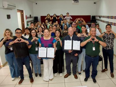 Firman convenio de colaboración Secretaría de Bienestar e ICATEP