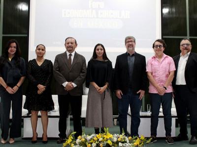 d3b8774ef6865855ea07de82e95556f5_M.jpg