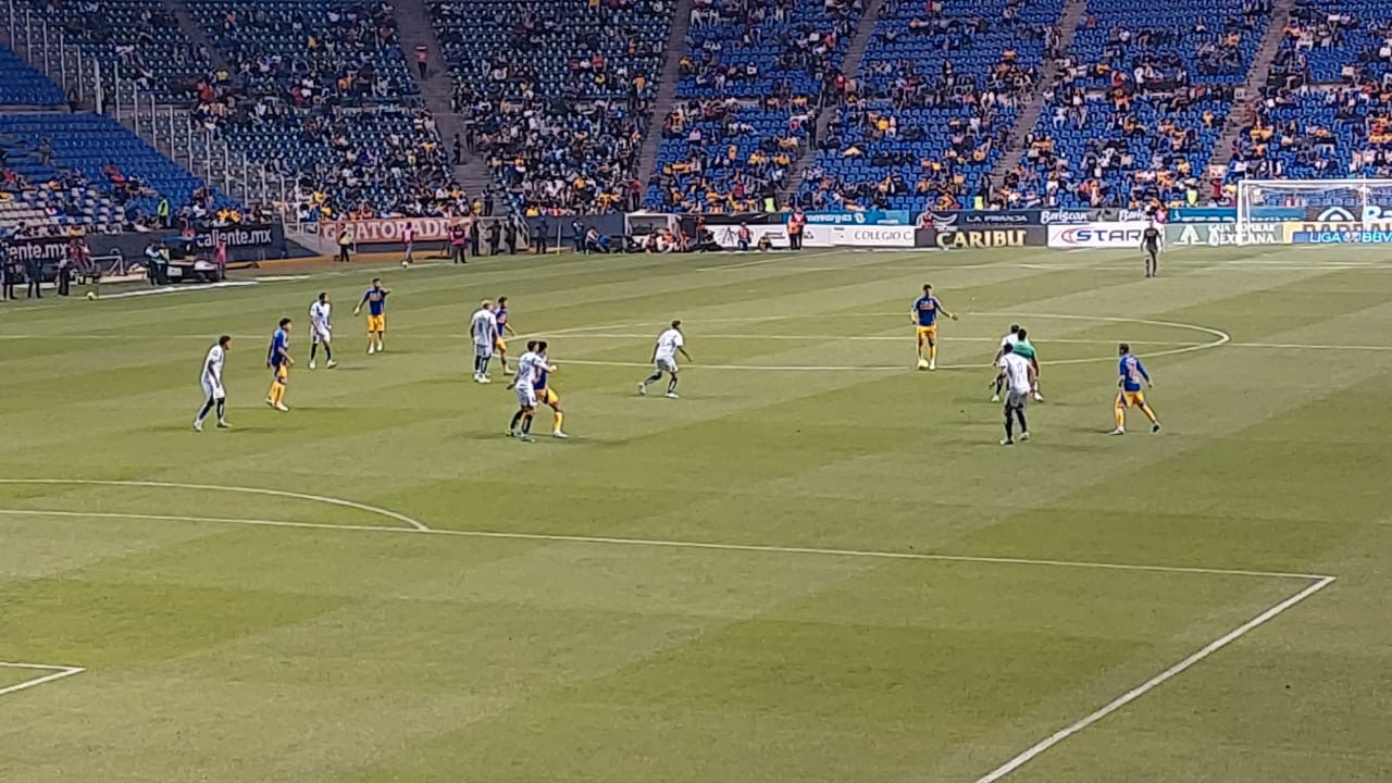 ebfc15ae-b7fa-4220-a757-018db2e7e659-1.jpg