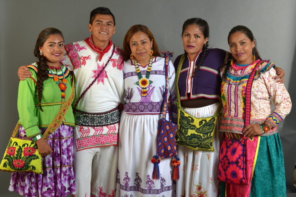 indigenas