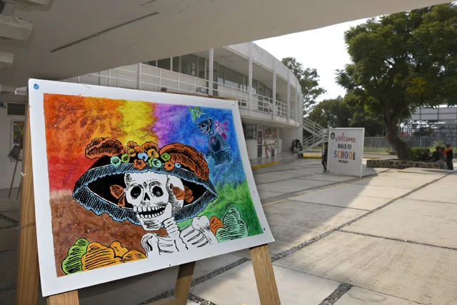 Preservan estudiantes BUAP tradición mexicana de Día de Muertos